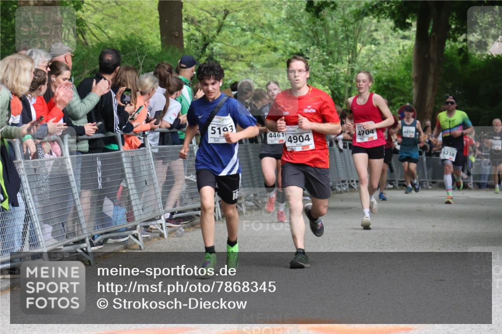 17.05.2025 - Störlauf Strokosch-Dieckow http://msf.ph/oto/7868345 17.05.2025 18:52:31 Ziel 5193, 4461, 4904, 4704, 4859, 5238, 004 meine-sportfotos.de