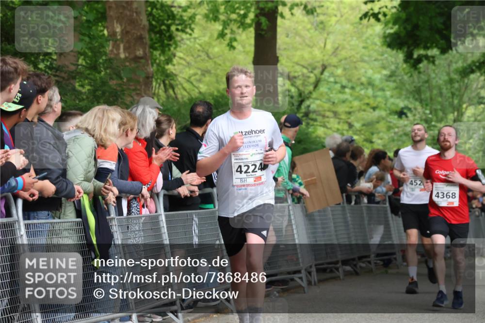 17.05.2025 - Störlauf Strokosch-Dieckow http://msf.ph/oto/7868486 17.05.2025 18:53:06 Ziel 2025, 4224, 452, 4368 meine-sportfotos.de