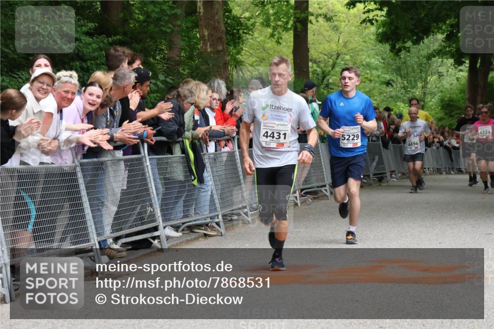17.05.2025 - Störlauf Strokosch-Dieckow http://msf.ph/oto/7868531 17.05.2025 18:53:15 Ziel 4431, 5229, 4496, 4324 meine-sportfotos.de