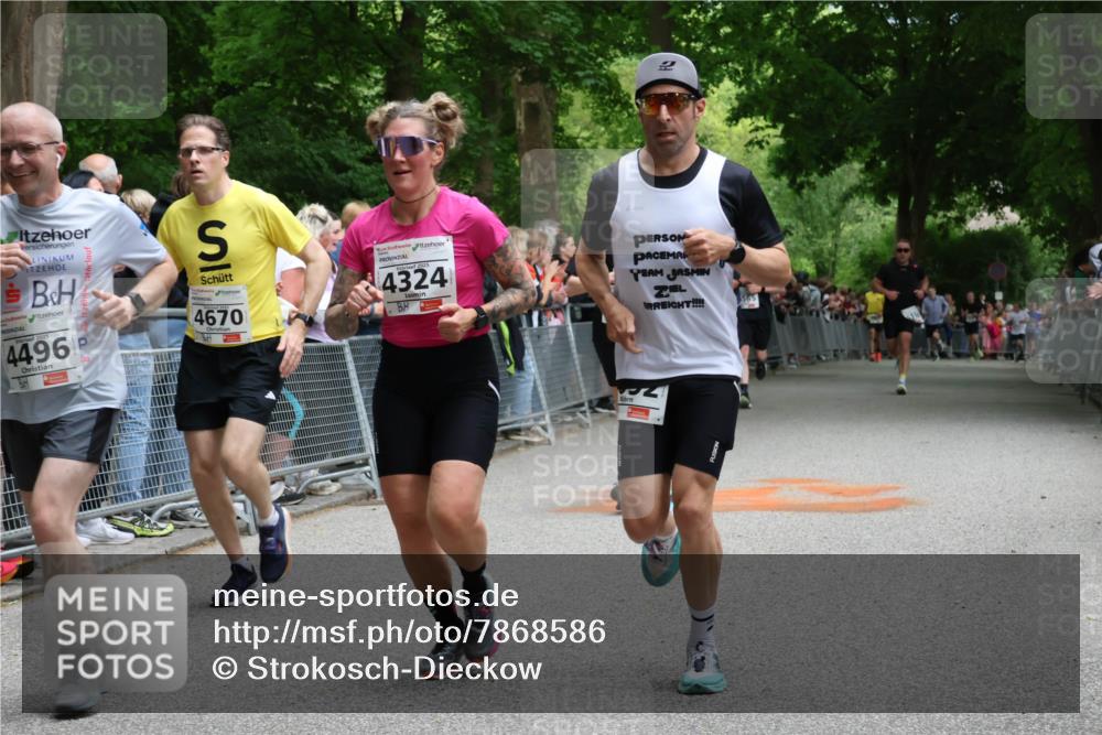 17.05.2025 - Störlauf Strokosch-Dieckow http://msf.ph/oto/7868586 17.05.2025 18:53:23 Ziel 2025, 4496, 4670, 4324 meine-sportfotos.de