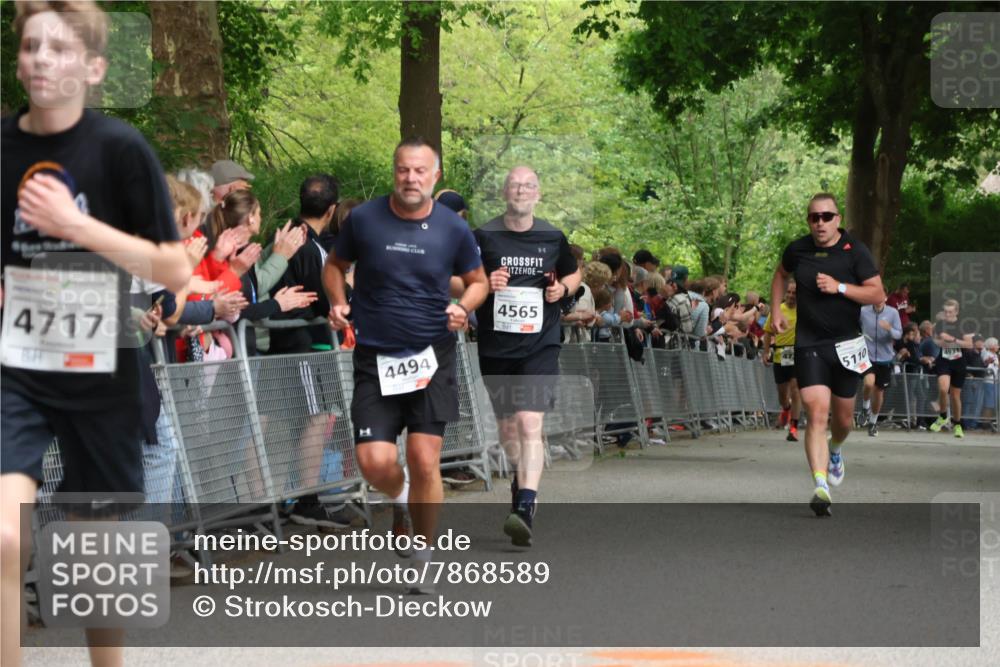 17.05.2025 - Störlauf Strokosch-Dieckow http://msf.ph/oto/7868589 17.05.2025 18:53:24 Ziel 4717, 4494, 4565, 5110 meine-sportfotos.de