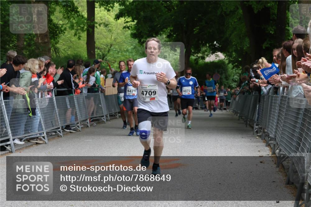 17.05.2025 - Störlauf Strokosch-Dieckow http://msf.ph/oto/7868649 17.05.2025 18:53:42 Ziel 50, 4471, 4709, 4872, 3156 meine-sportfotos.de