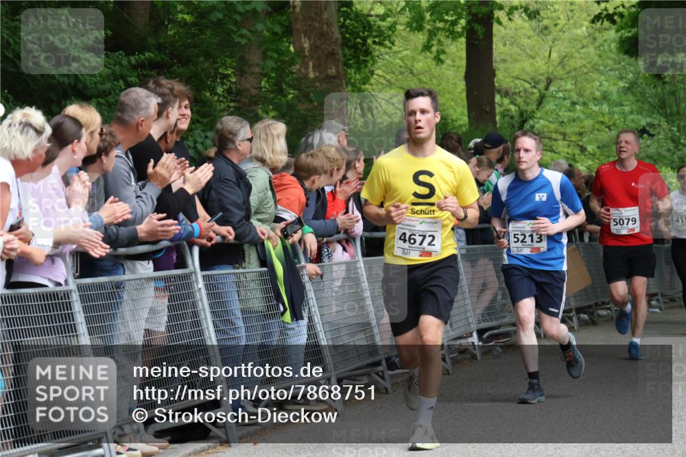 17.05.2025 - Störlauf Strokosch-Dieckow http://msf.ph/oto/7868751 17.05.2025 18:54:06 Ziel 4672, 5079, 419, 5213 meine-sportfotos.de