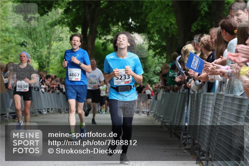 17.05.2025 - Störlauf Strokosch-Dieckow http://msf.ph/oto/7868812 17.05.2025 18:54:28 Ziel 4810, 4867, 4840, 5233 meine-sportfotos.de