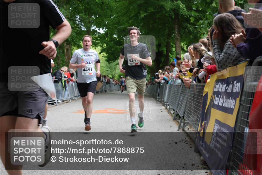 17.05.2025 - Störlauf Strokosch-Dieckow http://msf.ph/oto/7868875 17.05.2025 18:54:50 Ziel 2, 4491, 424 meine-sportfotos.de