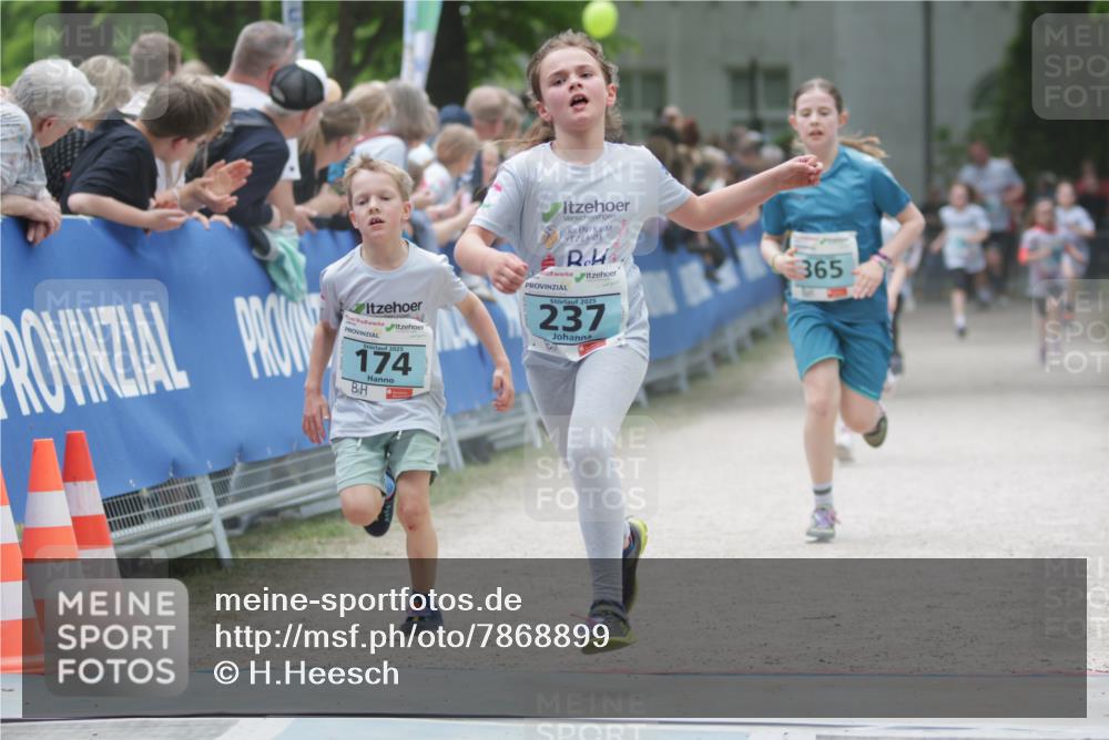 17.05.2025 - Störlauf H.Heesch http://msf.ph/oto/7868899 17.05.2025 13:43:03 Ziel  meine-sportfotos.de