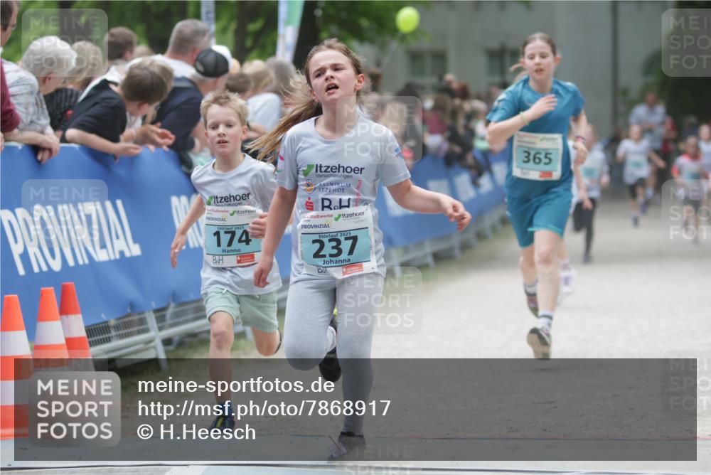 17.05.2025 - Störlauf H.Heesch http://msf.ph/oto/7868917 17.05.2025 13:43:03 Ziel  meine-sportfotos.de