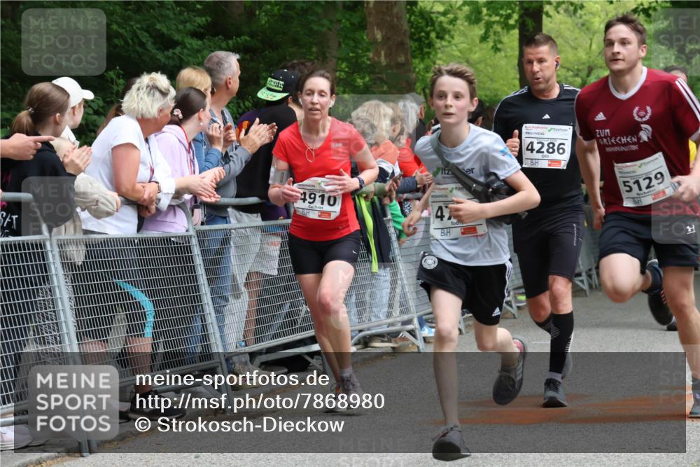 17.05.2025 - Störlauf Strokosch-Dieckow http://msf.ph/oto/7868980 17.05.2025 18:55:24 Ziel 4286, 4910, 47, 5129 meine-sportfotos.de