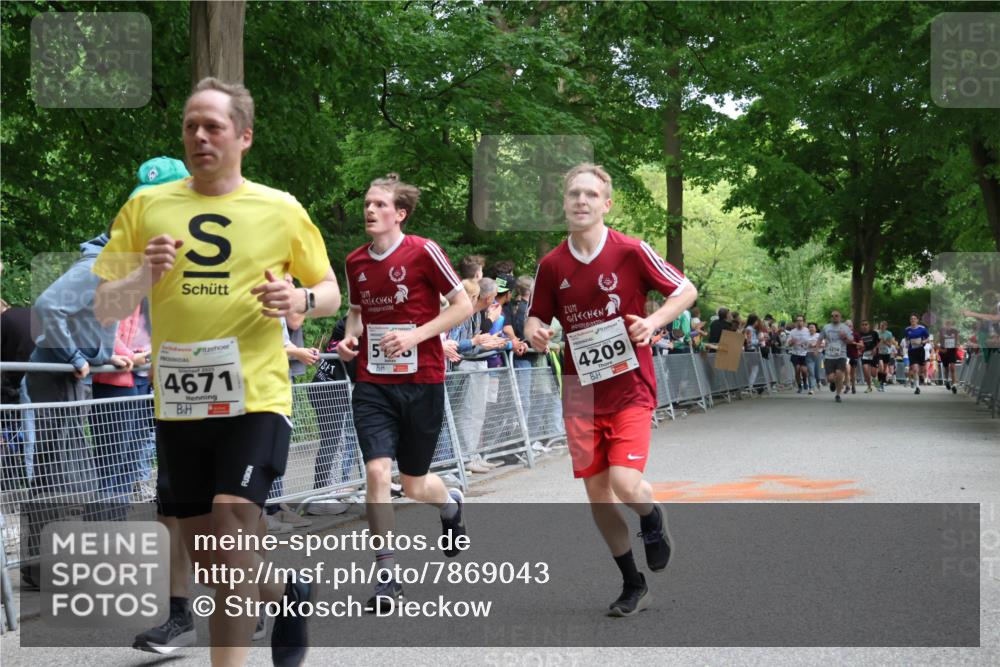 17.05.2025 - Störlauf Strokosch-Dieckow http://msf.ph/oto/7869043 17.05.2025 18:55:49 Ziel 4671, 4209 meine-sportfotos.de