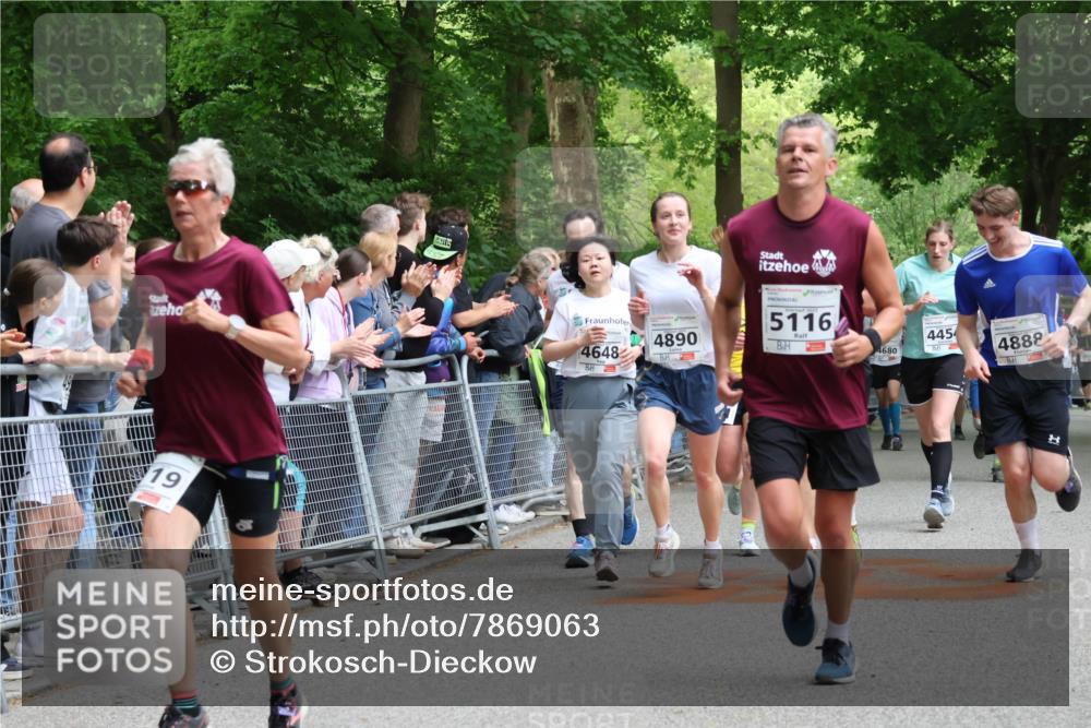 17.05.2025 - Störlauf Strokosch-Dieckow http://msf.ph/oto/7869063 17.05.2025 18:55:59 Ziel 9, 4890, 4648, 1, 5116, 4680, 4454, 4888, 12 meine-sportfotos.de