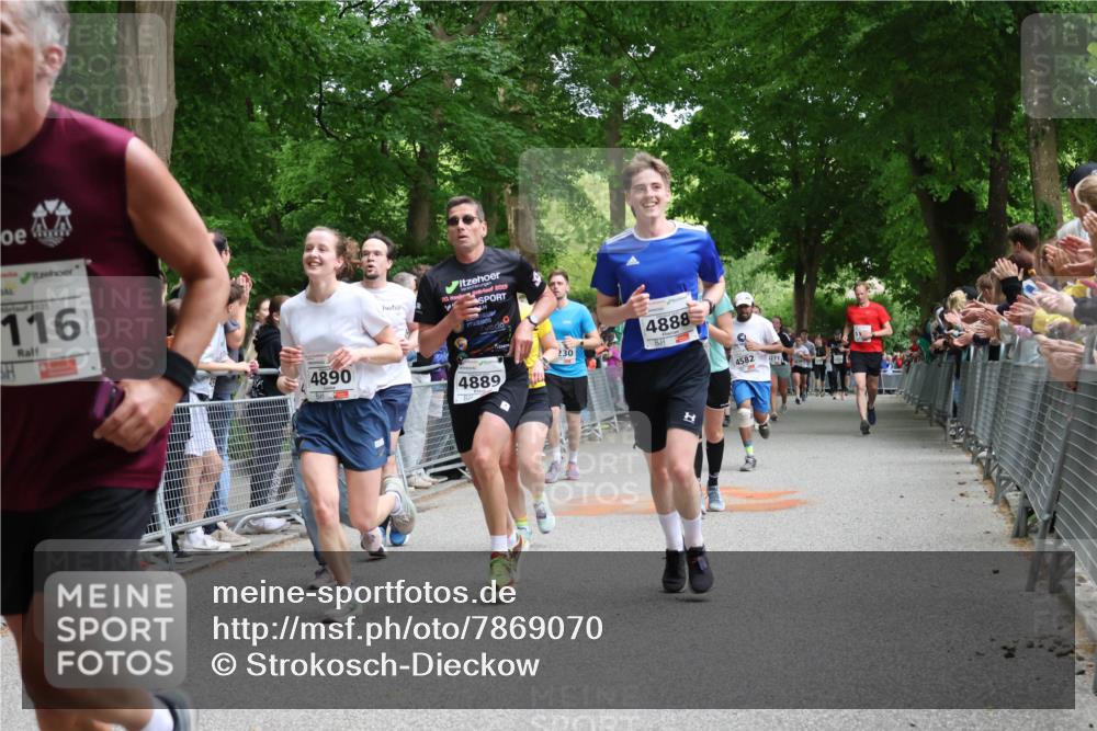 17.05.2025 - Störlauf Strokosch-Dieckow http://msf.ph/oto/7869070 17.05.2025 18:56:01 Ziel 2025, 116, 4890, 2019, 20, 4889, 230, 4888, 45821, 271 meine-sportfotos.de