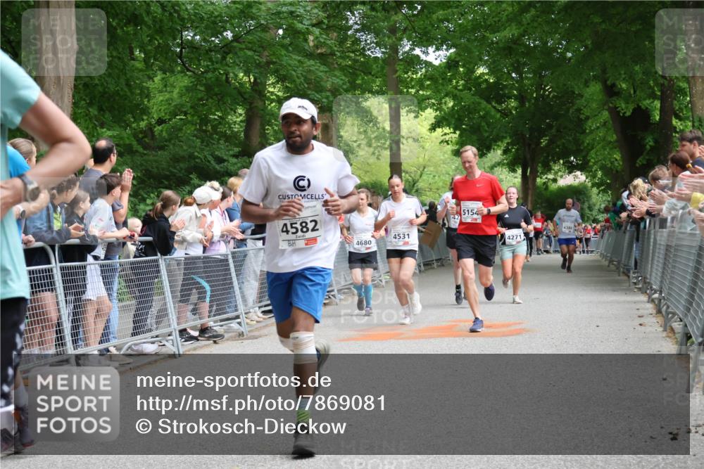 17.05.2025 - Störlauf Strokosch-Dieckow http://msf.ph/oto/7869081 17.05.2025 18:56:04 Ziel 4582, 4531, 4680, 42, 5154, 4271, 4380 meine-sportfotos.de