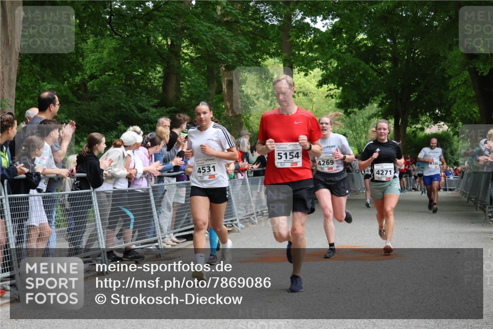 17.05.2025 - Störlauf Strokosch-Dieckow http://msf.ph/oto/7869086 17.05.2025 18:56:05 Ziel 4531, 5154, 4269, 4380, 4271 meine-sportfotos.de