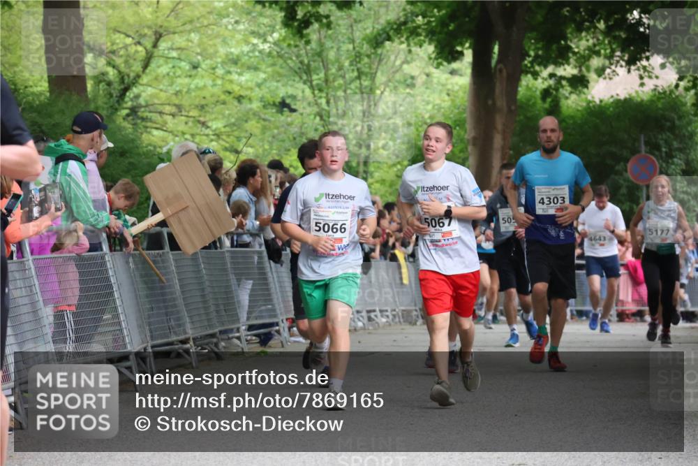 17.05.2025 - Störlauf Strokosch-Dieckow http://msf.ph/oto/7869165 17.05.2025 18:56:28 Ziel 5066, 5067, 505, 4303, 5177, 4643 meine-sportfotos.de