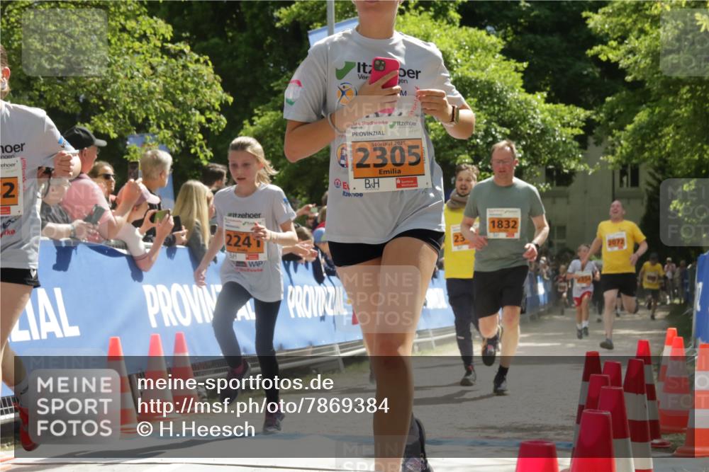 17.05.2025 - Störlauf H.Heesch http://msf.ph/oto/7869384 17.05.2025 15:28:50 Ziel  meine-sportfotos.de
