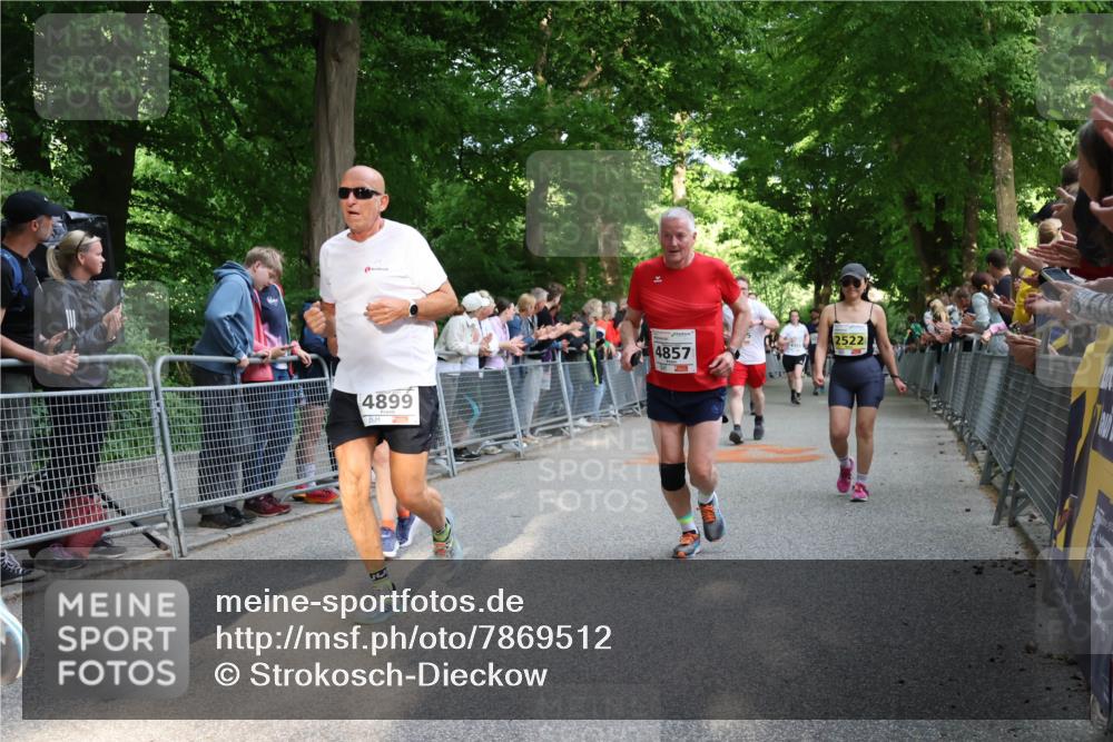 17.05.2025 - Störlauf Strokosch-Dieckow http://msf.ph/oto/7869512 17.05.2025 18:58:03 Ziel 4899, 4857, 2522 meine-sportfotos.de