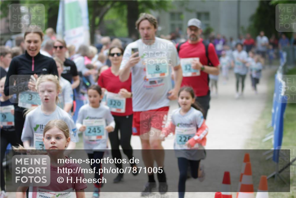 17.05.2025 - Störlauf H.Heesch http://msf.ph/oto/7871005 17.05.2025 13:45:15 Ziel  meine-sportfotos.de