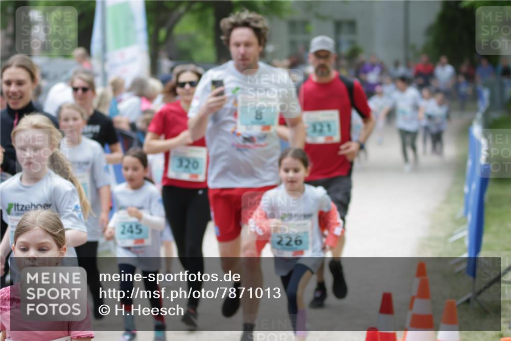 17.05.2025 - Störlauf H.Heesch http://msf.ph/oto/7871013 17.05.2025 13:45:15 Ziel  meine-sportfotos.de