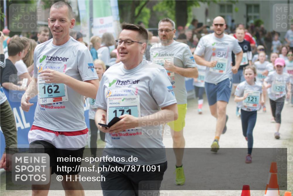 17.05.2025 - Störlauf H.Heesch http://msf.ph/oto/7871091 17.05.2025 13:45:33 Ziel  meine-sportfotos.de