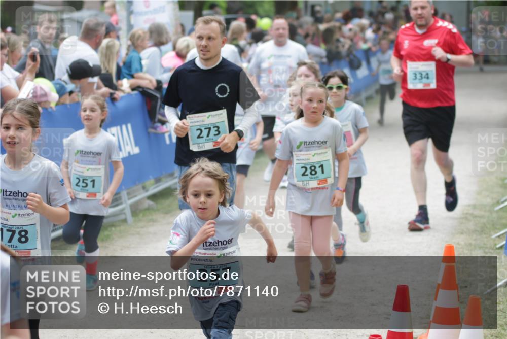 17.05.2025 - Störlauf H.Heesch http://msf.ph/oto/7871140 17.05.2025 13:45:37 Ziel  meine-sportfotos.de
