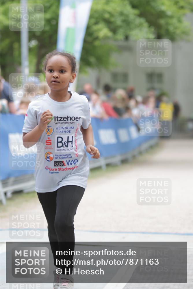 17.05.2025 - Störlauf H.Heesch http://msf.ph/oto/7871163 17.05.2025 14:18:32 Ziel  meine-sportfotos.de