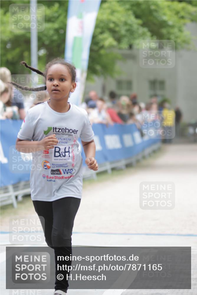 17.05.2025 - Störlauf H.Heesch http://msf.ph/oto/7871165 17.05.2025 14:18:32 Ziel  meine-sportfotos.de