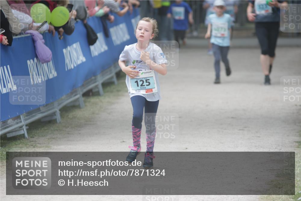 17.05.2025 - Störlauf H.Heesch http://msf.ph/oto/7871324 17.05.2025 13:45:51 Ziel  meine-sportfotos.de