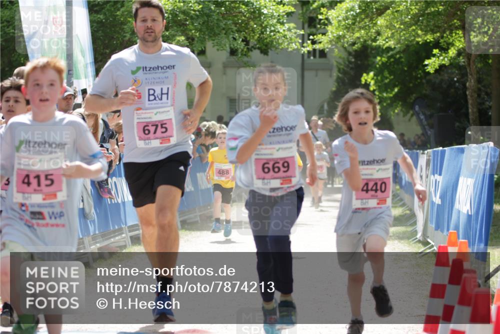 17.05.2025 - Störlauf H.Heesch http://msf.ph/oto/7874213 17.05.2025 13:57:00 Ziel  meine-sportfotos.de