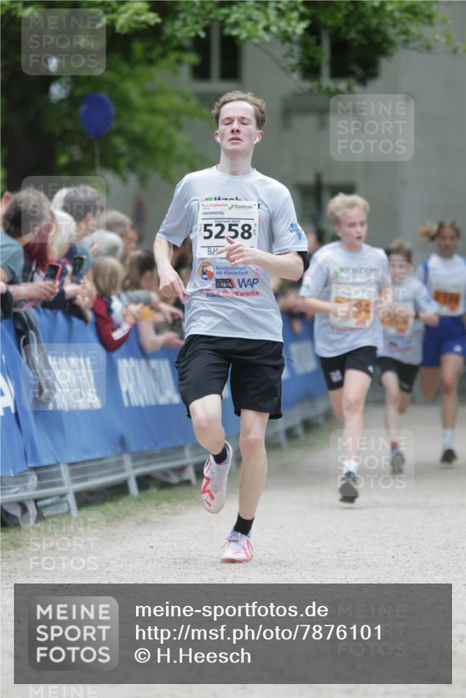 17.05.2025 - Störlauf H.Heesch http://msf.ph/oto/7876101 17.05.2025 15:25:37 Ziel  meine-sportfotos.de