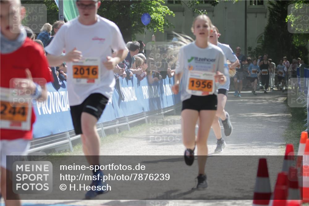 17.05.2025 - Störlauf H.Heesch http://msf.ph/oto/7876239 17.05.2025 15:28:25 Ziel  meine-sportfotos.de