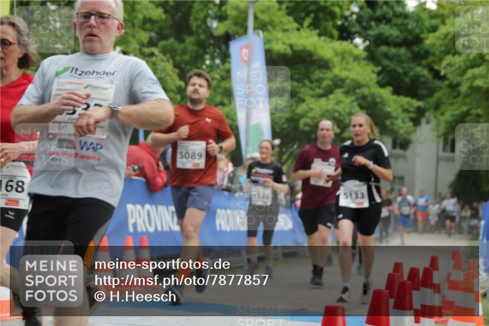 17.05.2025 - Störlauf H.Heesch http://msf.ph/oto/7877857 17.05.2025 19:01:29 Ziel  meine-sportfotos.de
