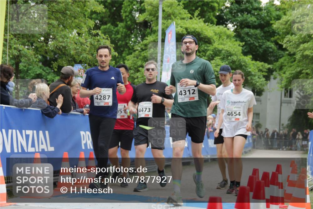 17.05.2025 - Störlauf H.Heesch http://msf.ph/oto/7877927 17.05.2025 19:02:15 Ziel  meine-sportfotos.de