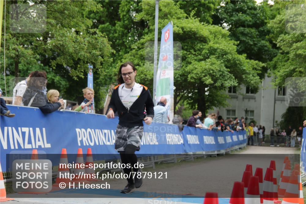 17.05.2025 - Störlauf H.Heesch http://msf.ph/oto/7879121 17.05.2025 19:15:22 Ziel  meine-sportfotos.de