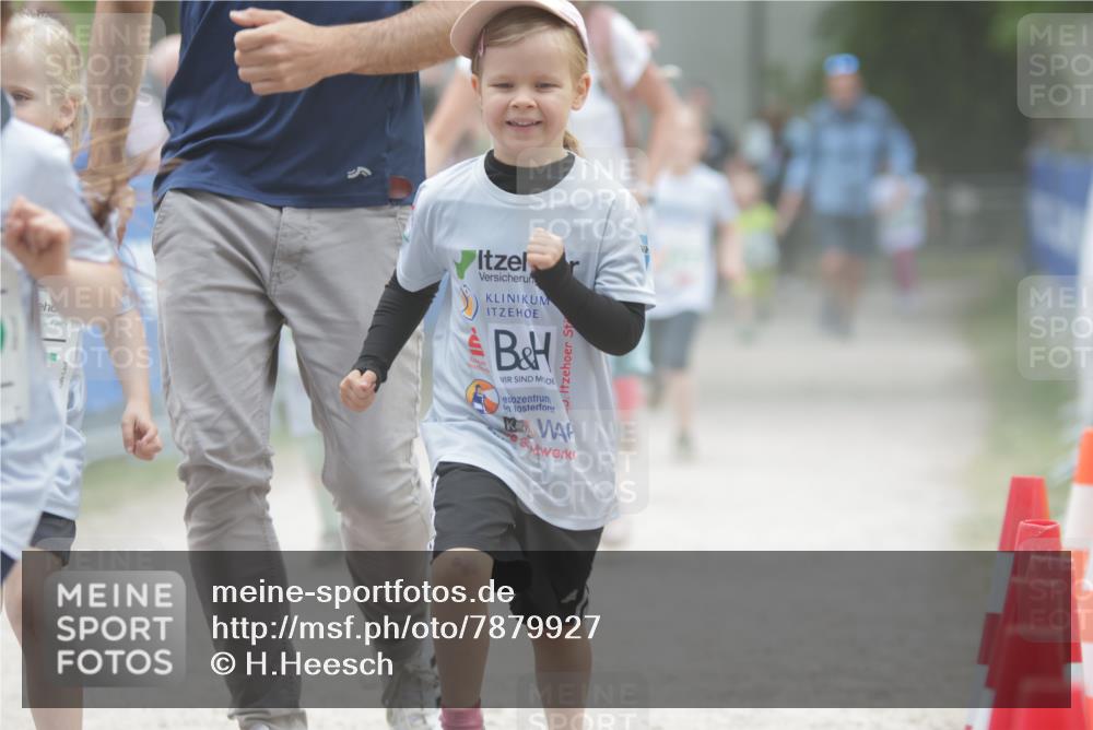 17.05.2025 - Störlauf H.Heesch http://msf.ph/oto/7879927 17.05.2025 13:17:31 Ziel  meine-sportfotos.de