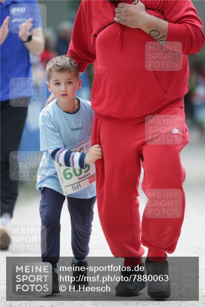 17.05.2025 - Störlauf H.Heesch http://msf.ph/oto/7880063 17.05.2025 13:18:42 Ziel  meine-sportfotos.de