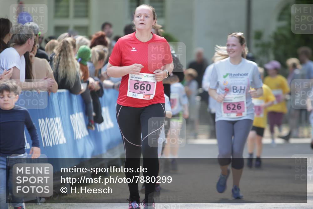 17.05.2025 - Störlauf H.Heesch http://msf.ph/oto/7880299 17.05.2025 14:00:29 Ziel  meine-sportfotos.de