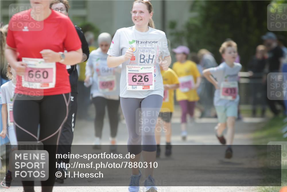 17.05.2025 - Störlauf H.Heesch http://msf.ph/oto/7880310 17.05.2025 14:00:31 Ziel  meine-sportfotos.de