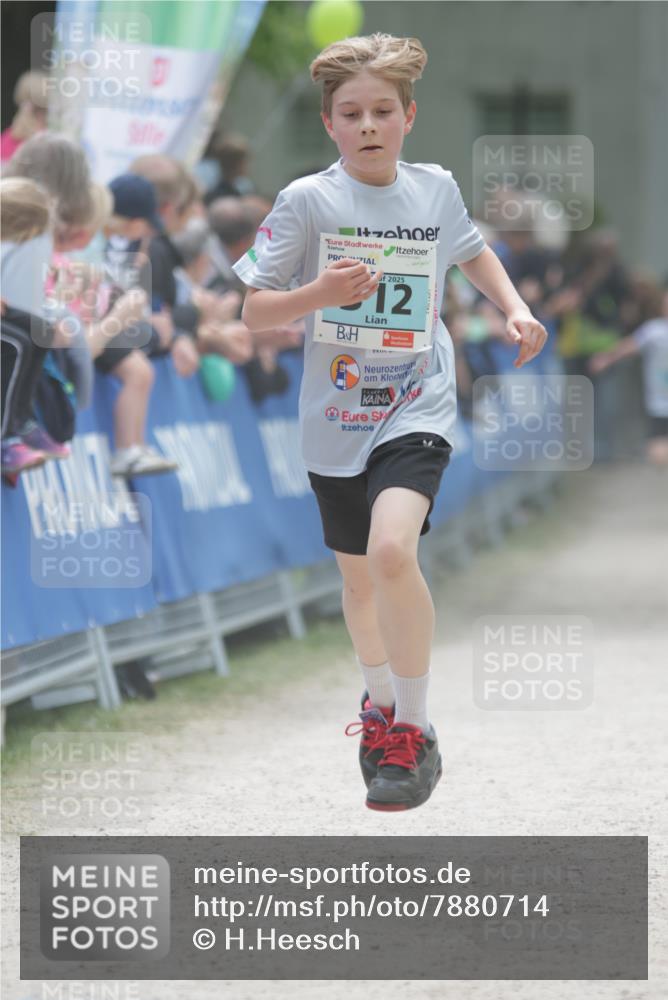 17.05.2025 - Störlauf H.Heesch http://msf.ph/oto/7880714 17.05.2025 13:40:34 Ziel  meine-sportfotos.de