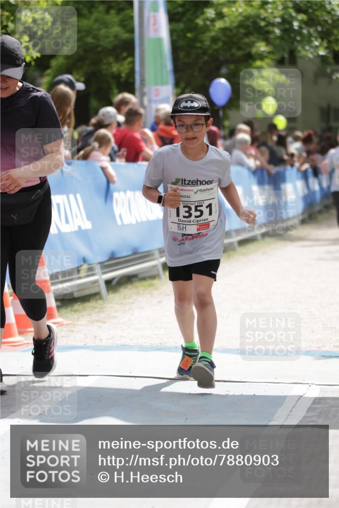 17.05.2025 - Störlauf H.Heesch http://msf.ph/oto/7880903 17.05.2025 15:05:35 Ziel  meine-sportfotos.de