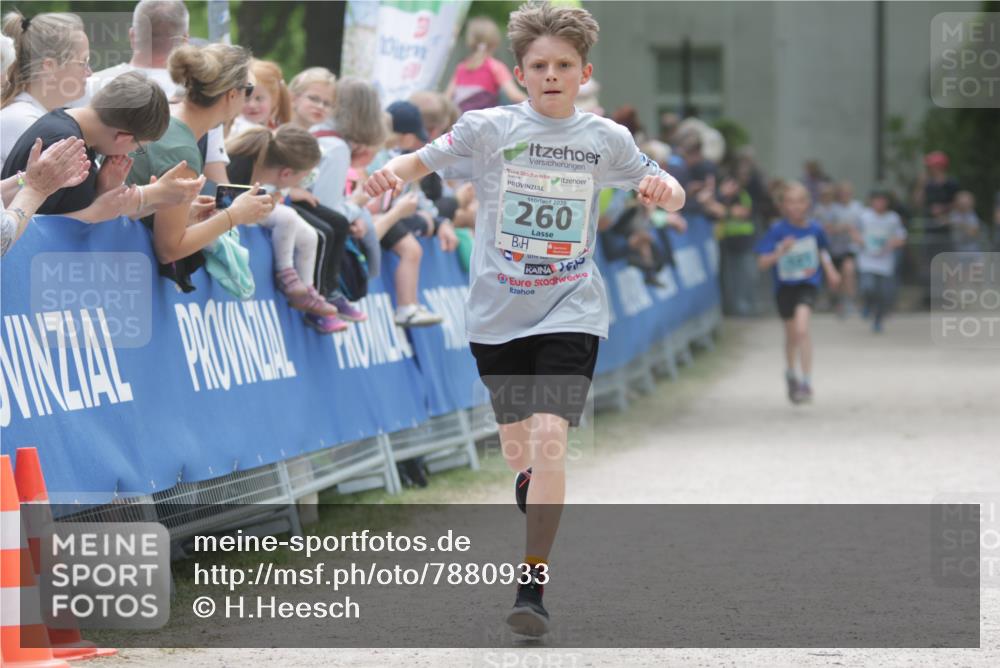 17.05.2025 - Störlauf H.Heesch http://msf.ph/oto/7880933 17.05.2025 13:40:54 Ziel  meine-sportfotos.de