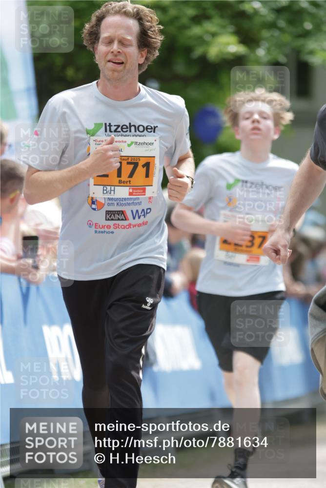17.05.2025 - Störlauf H.Heesch http://msf.ph/oto/7881634 17.05.2025 15:26:28 Ziel  meine-sportfotos.de