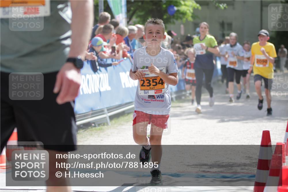 17.05.2025 - Störlauf H.Heesch http://msf.ph/oto/7881895 17.05.2025 15:28:55 Ziel  meine-sportfotos.de