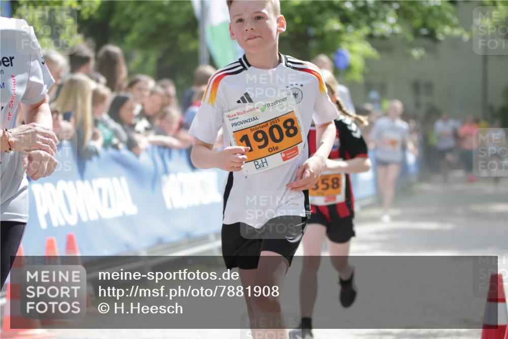 17.05.2025 - Störlauf H.Heesch http://msf.ph/oto/7881908 17.05.2025 15:29:00 Ziel  meine-sportfotos.de