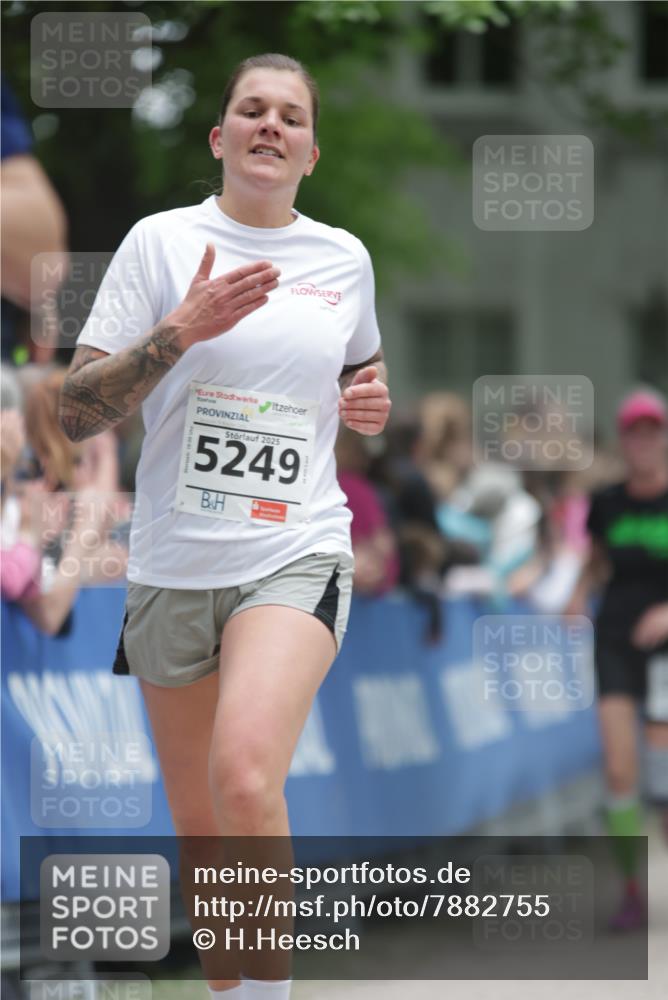 17.05.2025 - Störlauf H.Heesch http://msf.ph/oto/7882755 17.05.2025 18:52:37 Ziel  meine-sportfotos.de