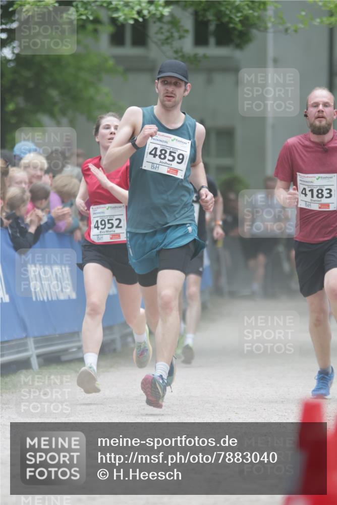 17.05.2025 - Störlauf H.Heesch http://msf.ph/oto/7883040 17.05.2025 18:53:07 Ziel  meine-sportfotos.de