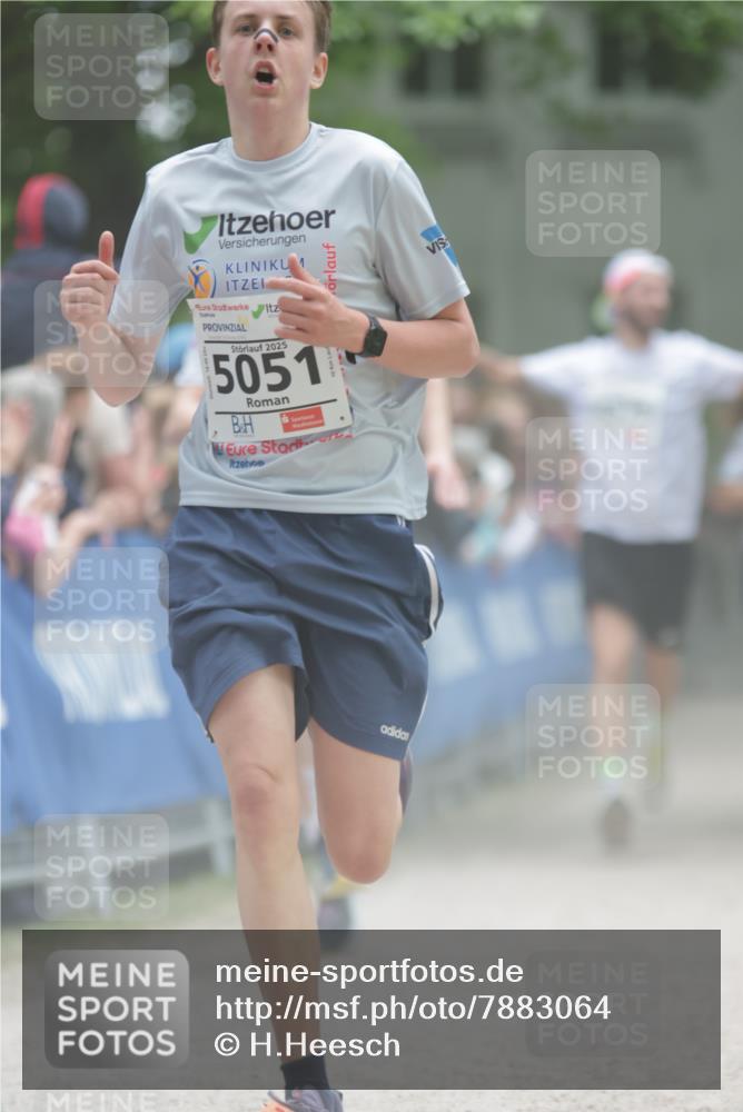 17.05.2025 - Störlauf H.Heesch http://msf.ph/oto/7883064 17.05.2025 18:53:11 Ziel  meine-sportfotos.de