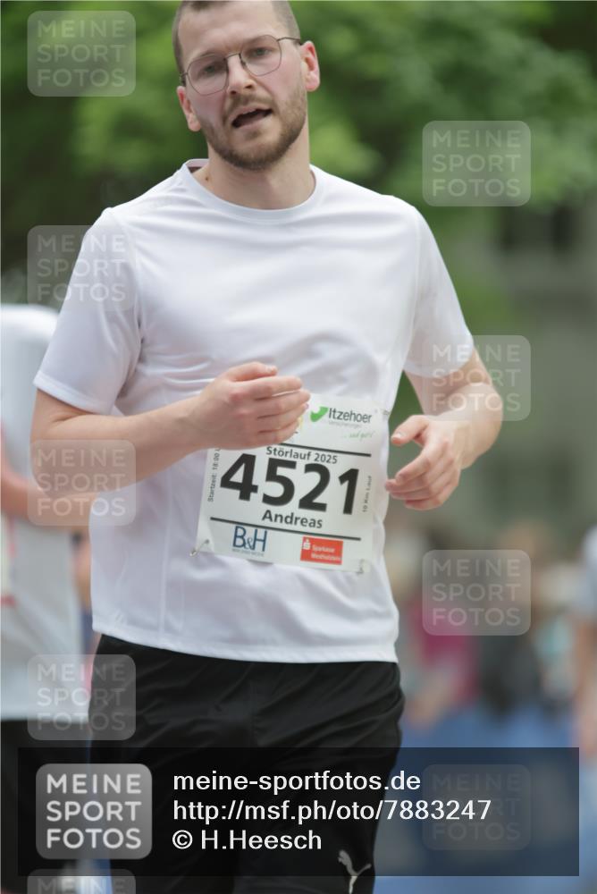 17.05.2025 - Störlauf H.Heesch http://msf.ph/oto/7883247 17.05.2025 18:53:40 Ziel  meine-sportfotos.de
