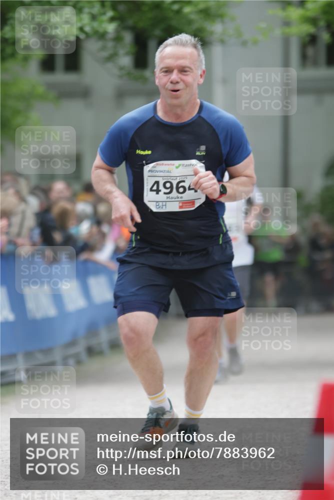 17.05.2025 - Störlauf H.Heesch http://msf.ph/oto/7883962 17.05.2025 18:55:18 Ziel  meine-sportfotos.de
