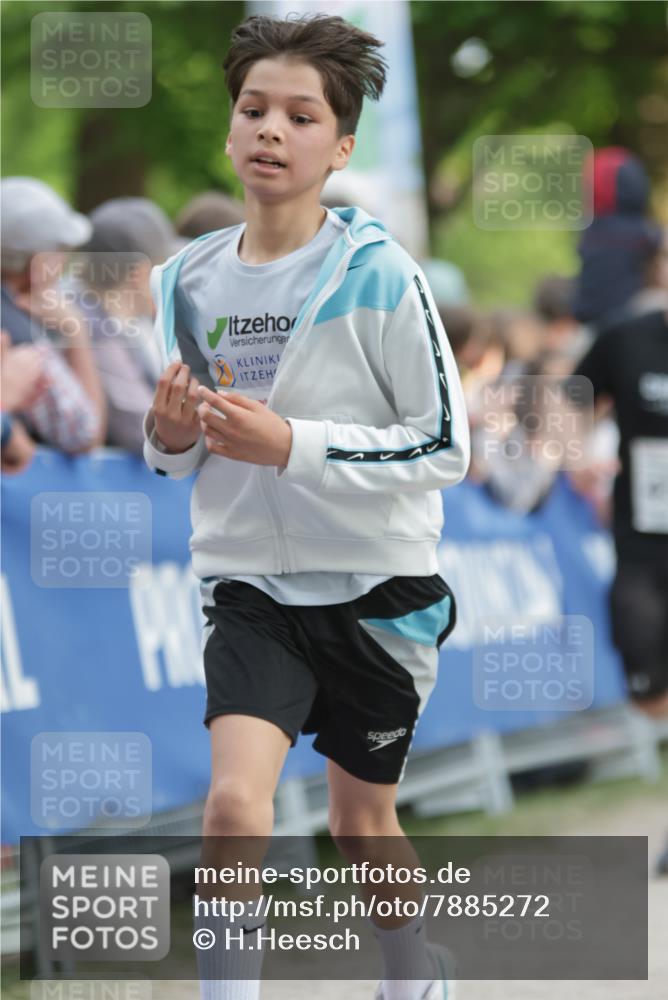 17.05.2025 - Störlauf H.Heesch http://msf.ph/oto/7885272 17.05.2025 18:58:08 Ziel  meine-sportfotos.de