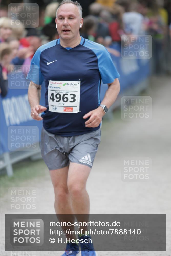 17.05.2025 - Störlauf H.Heesch http://msf.ph/oto/7888140 17.05.2025 19:03:33 Ziel  meine-sportfotos.de